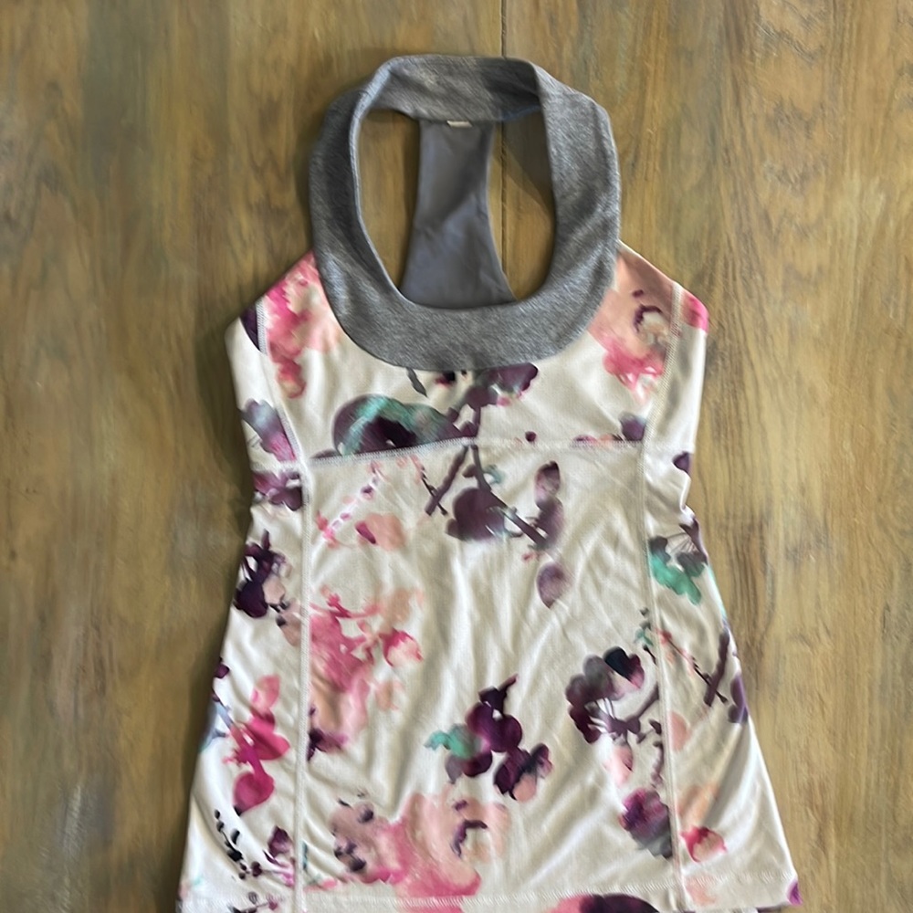 Lululemon